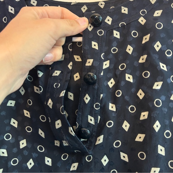 Valentino Miss V Vintage Silk Geometric Print Button Blouse Size 8 - Picture 5 of 7
